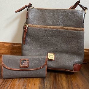 Dooney & Burke pebble grain crossbody purse & wallet